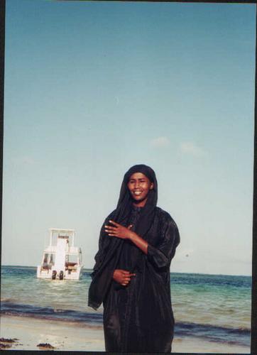 lady in BuiBui on the beach